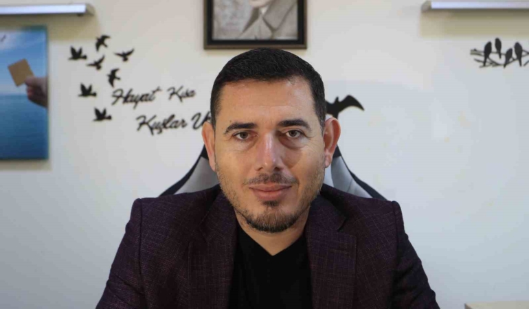 begeni-ve-etkilesim-icin-deprem-goruntusu-cekenlere-uzmanindan-uyari-caninizi-tehlikeye-atiyorsunuz-ZpDwibJY.jpg