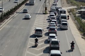 Elazığ’da otomobil tarlaya uçtu: 3 yaralı 1 thumbnail