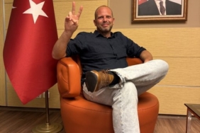 CHP Batman İl Başkalığının tahrip edildiği ortaya çıktı 1 thumbnail