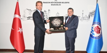 belcikanin-ankara-buyukelcisi-hendrik-van-de-velde-balik-ve-findik-bizim-icin-de-onemli-D8DgWKgZ.jpg
