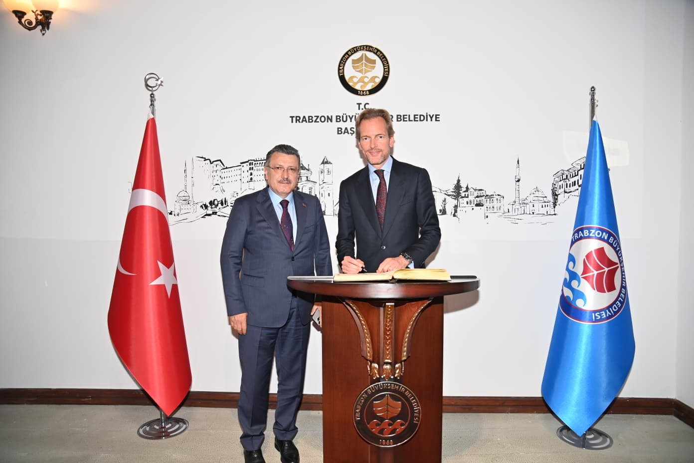 Belçika’nın Ankara Büyükelçisi Hendrik Van de Velde: "Balık ve fındık bizim için de önemli" 4 belcikanin ankara buyukelcisi hendrik van de velde balik ve findik bizim icin de onemli amHNuAdb