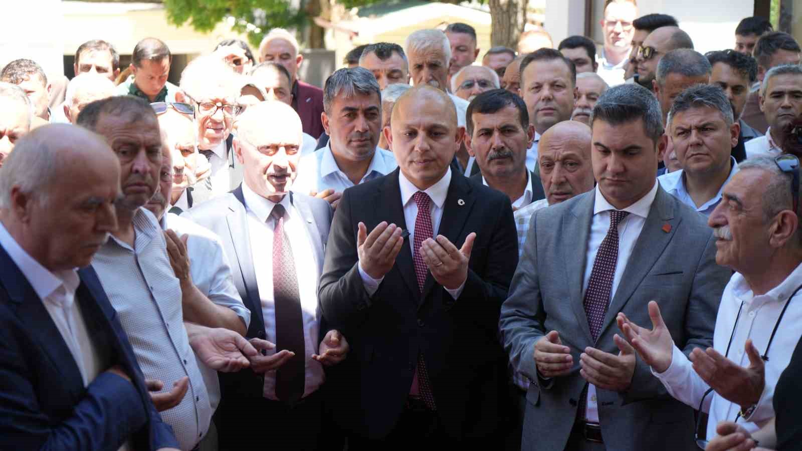 belediye baskani makam odasinin da yer aldigi binayi sosyal tesise donusturdu 4 V8BnmpDv