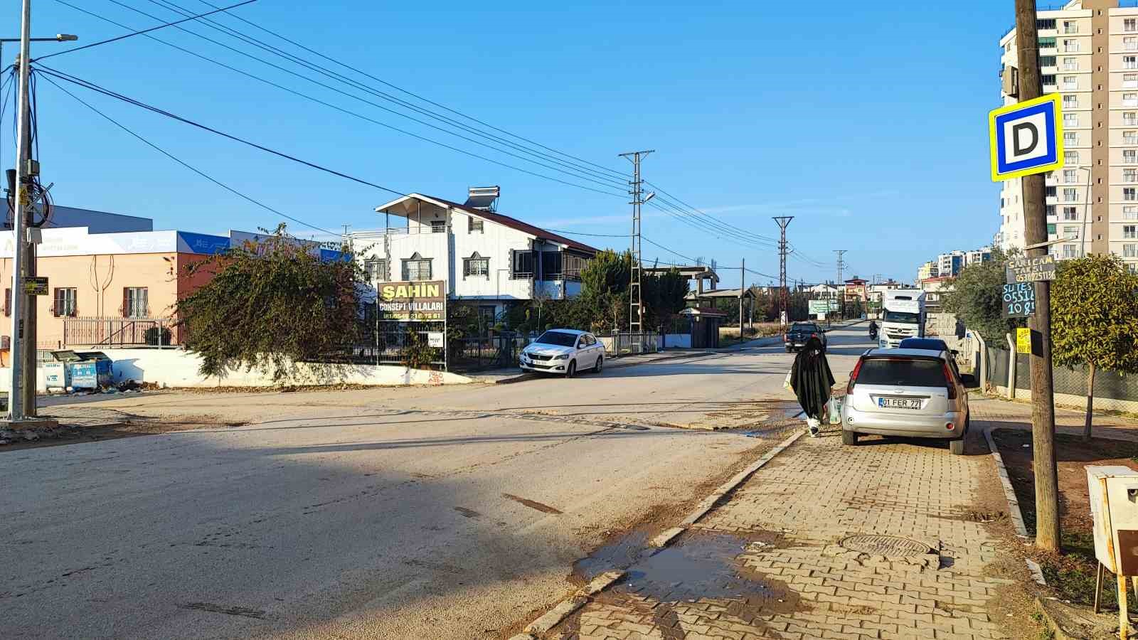 belediye otobusunun carptigi gorme engelli ogretmen cift agir yaralandi 4 hsRJQ9CL