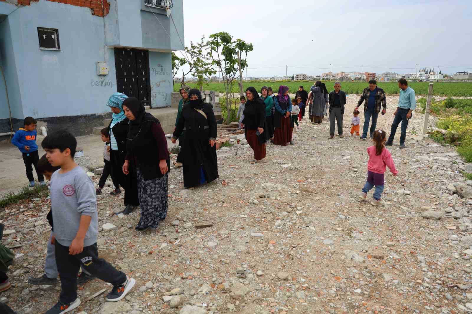 belediye yolu yapmadi engelli evladiyla perisan oldu 2 yRzfzHS8