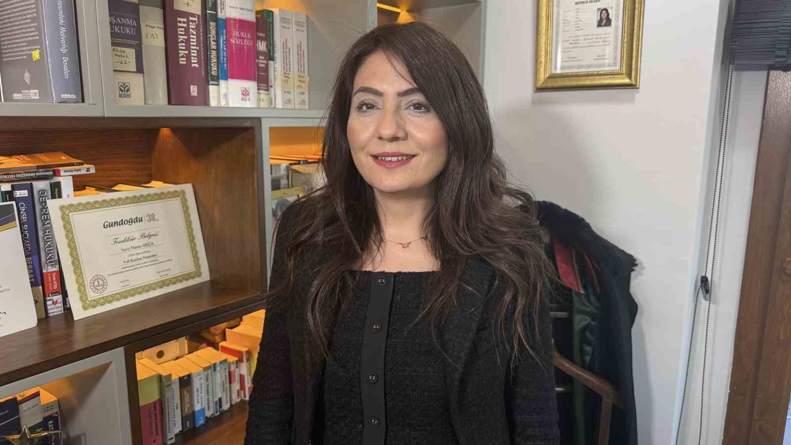 belediyede calisan isci maasinin nafakaya kesildigini sandi gercek bambaska cikti 0 K8IOYHce