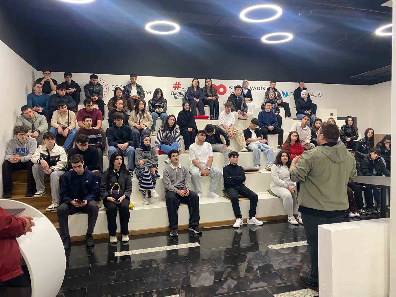 belediyeden genclere bilisim vadisi gezisi 1 v5hnYRkA