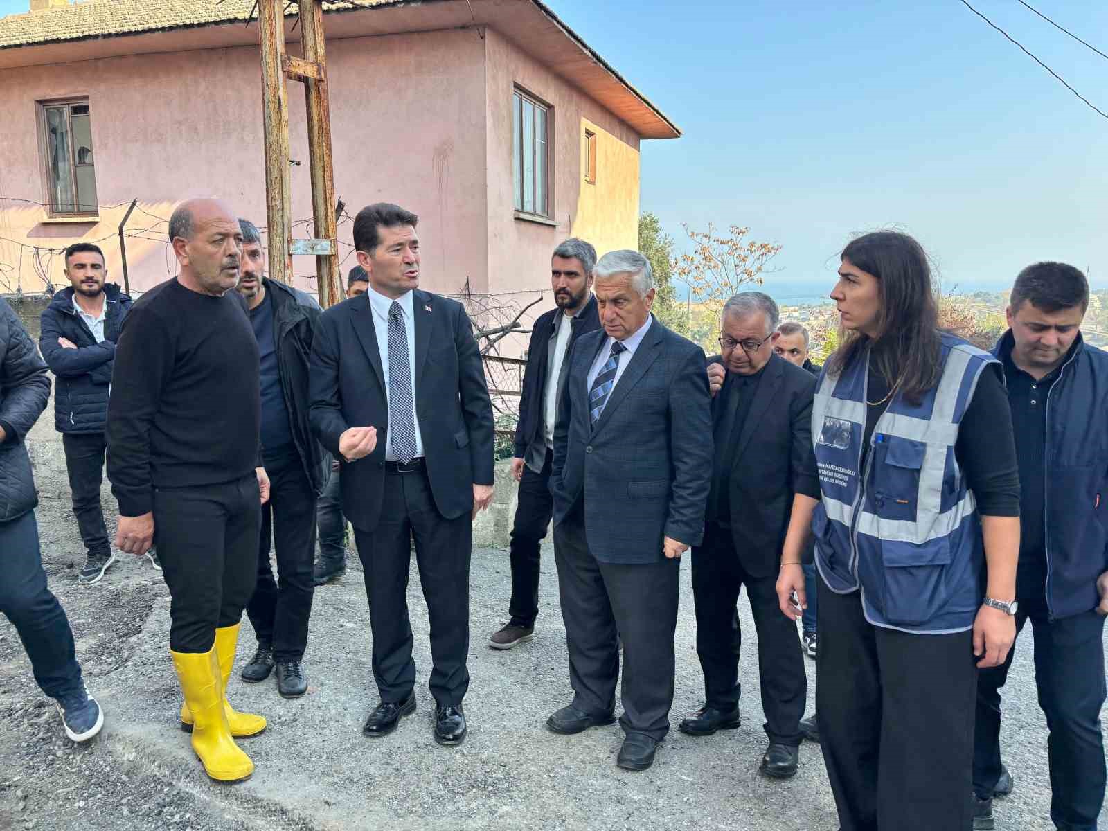 belediyeye ait kamyonet az kalsin faciaya yol aciyordu 4 mCFIpQds