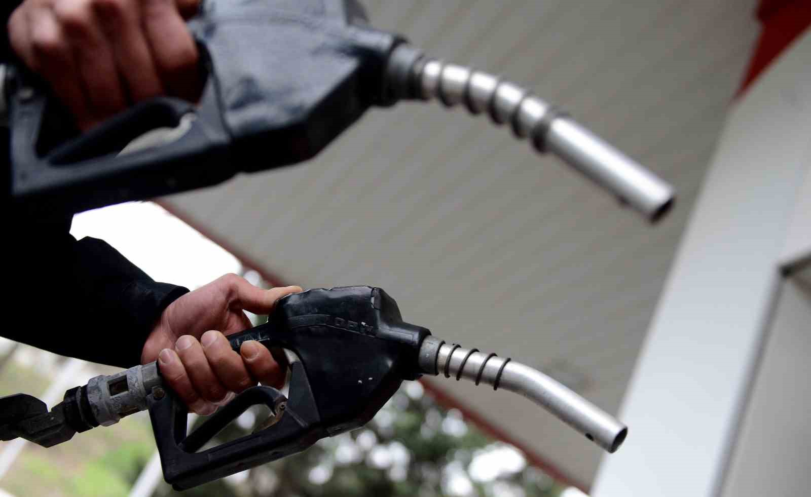 benzin ve motorine zam beklentisi 0 8a7n9jdu