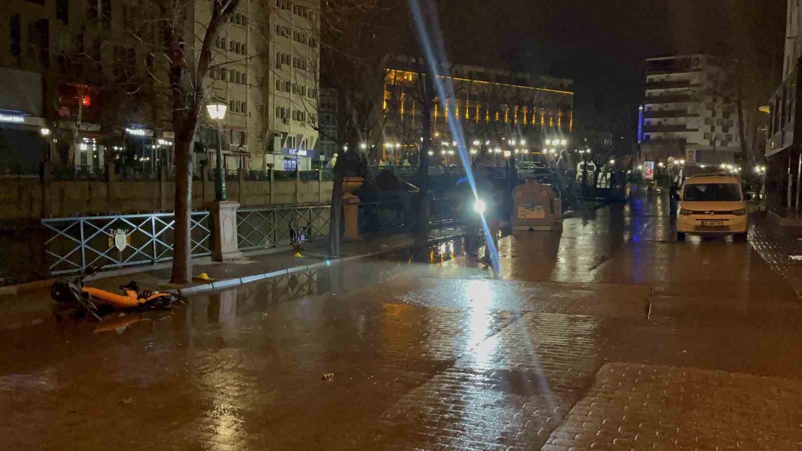 beraatini istemeyen saniklara 25 yil hapis cezasi 1 9spHQAeB
