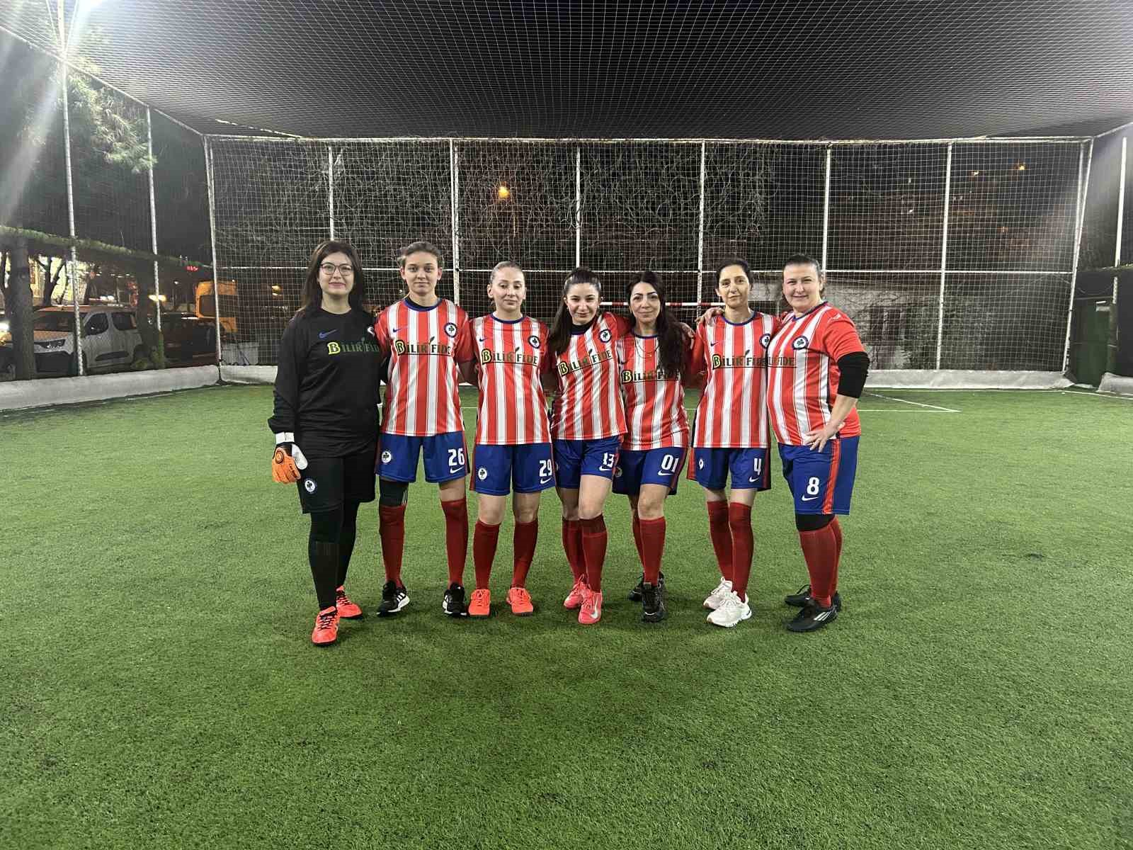 bergamada cocuklar babaya anneler hali sahaya 1 y3H3H6g7