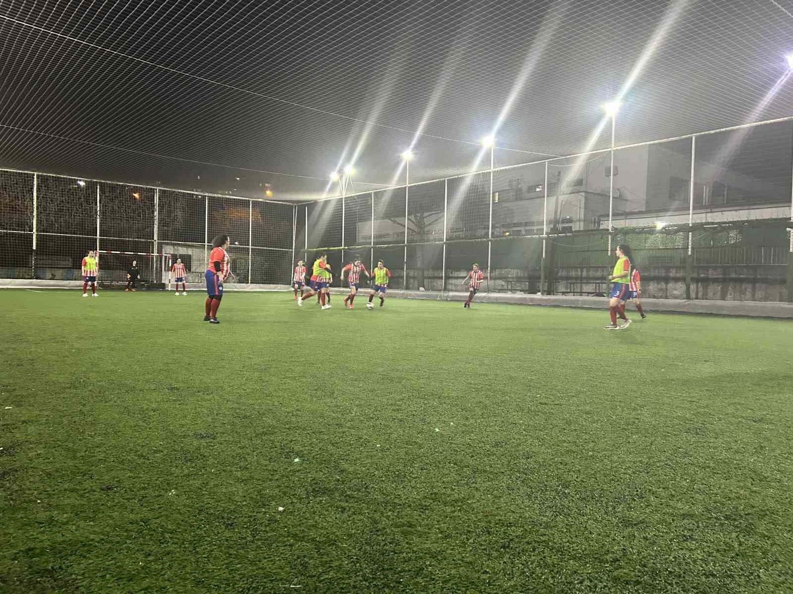 bergamada cocuklar babaya anneler hali sahaya 4 7tiWZprg