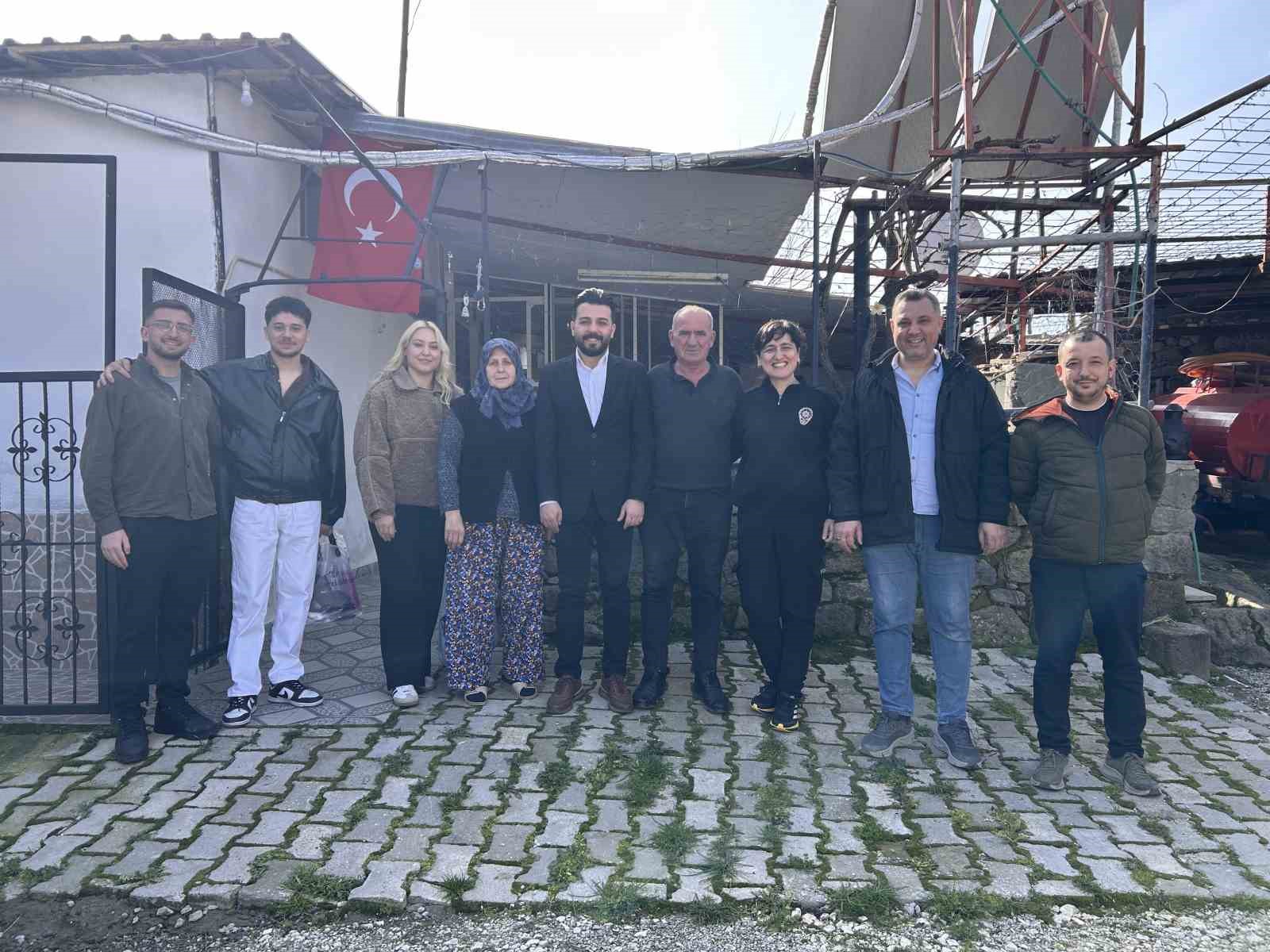 bergamada sehit ve gazi ailelerine bayram oncesi sac bakimi 5 vzqwUGXU