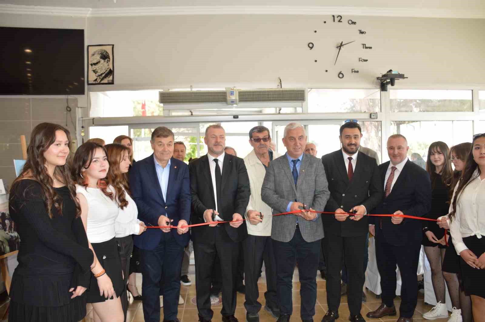 bergamada vakif haftasi kutlandi 0 8vRsQqeb
