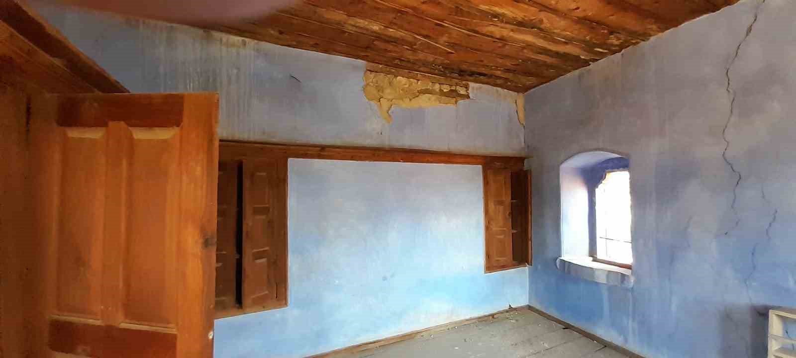 Bergama’nın 220 yıllık tarihi şapeli satışa çıkarıldı 7 bergamanin 220 yillik tarihi sapeli satisa cikarildi 3 IOS3Rqfa