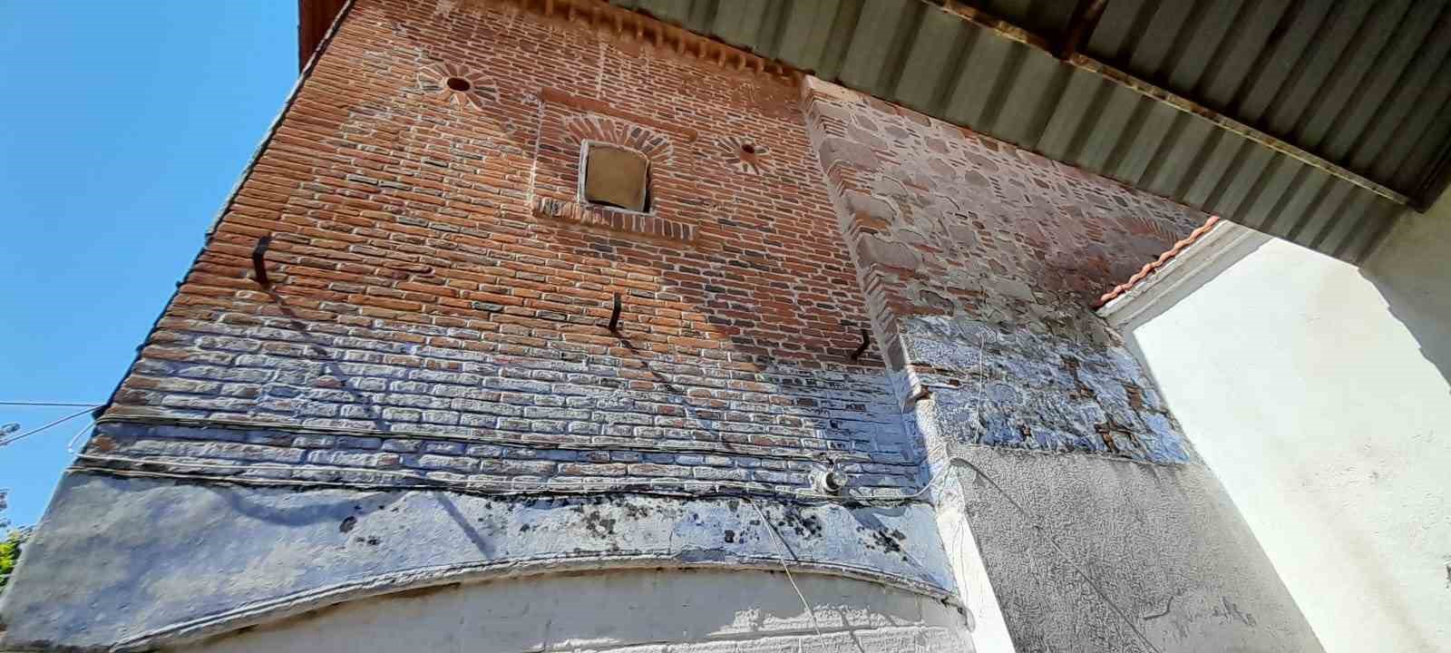 Bergama’nın 220 yıllık tarihi şapeli satışa çıkarıldı 9 bergamanin 220 yillik tarihi sapeli satisa cikarildi 5 4m7qFfut