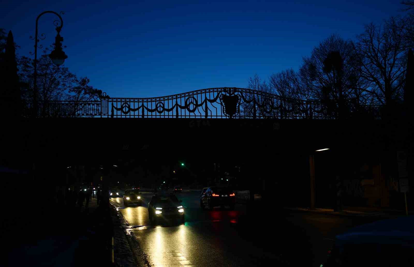 berlinde 25 binden fazla hane 4 gundur elektriksiz 0 fDDvtB9S