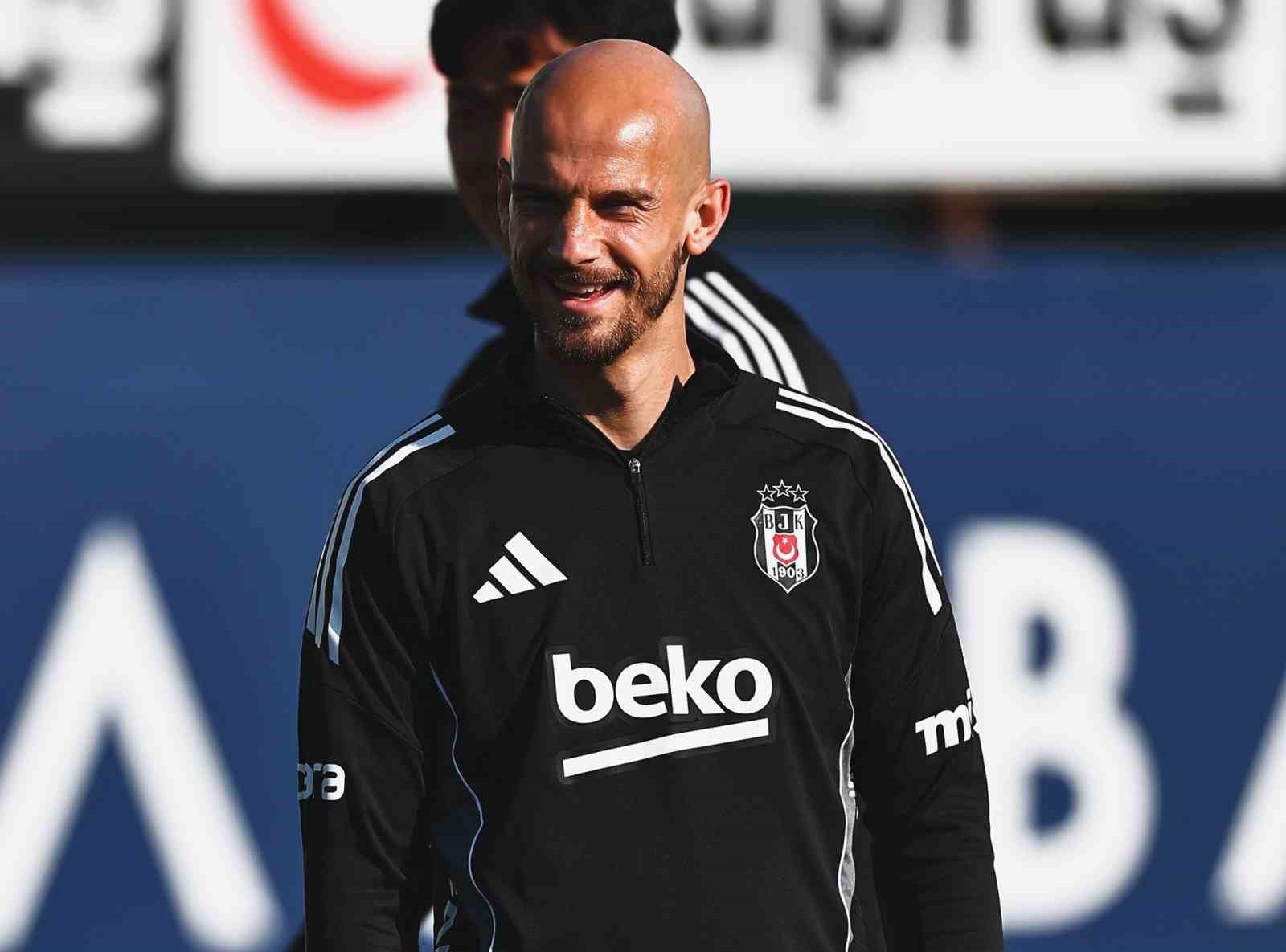 besiktas antalyaspor maci hazirliklarini tamamladi 2 ztez3EuE