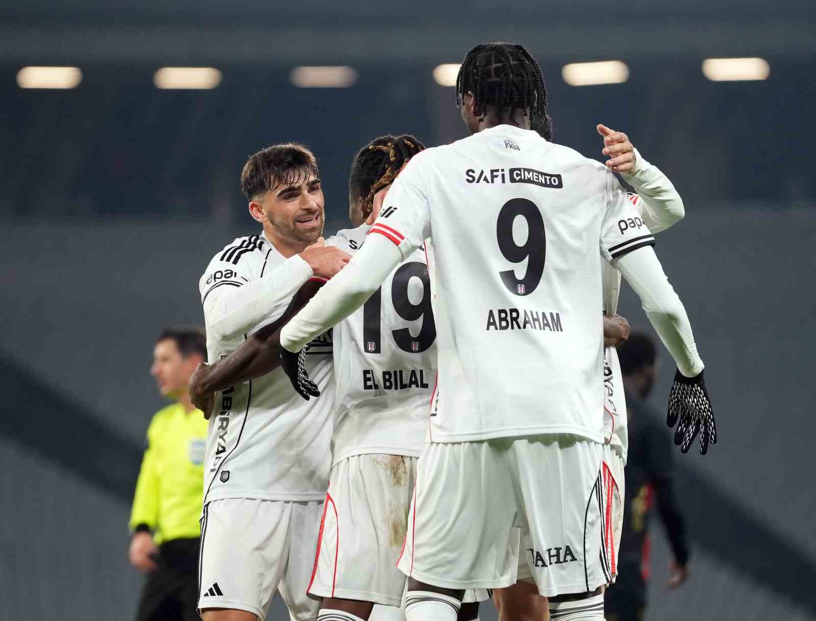 besiktas bu sezon 3 kez gol yemeden maci tamamladi 0 E2EXS3nH