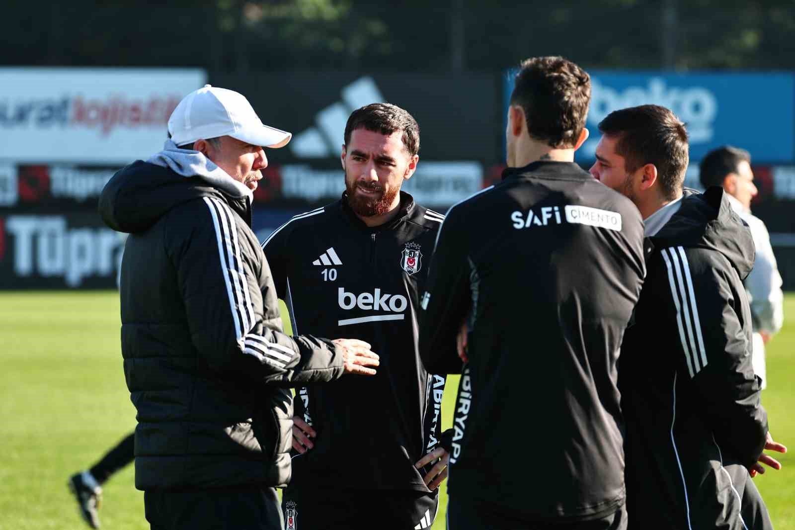 besiktas caykur rizespor macinin hazirliklarini surdurdu 3 VQ6K1rLu
