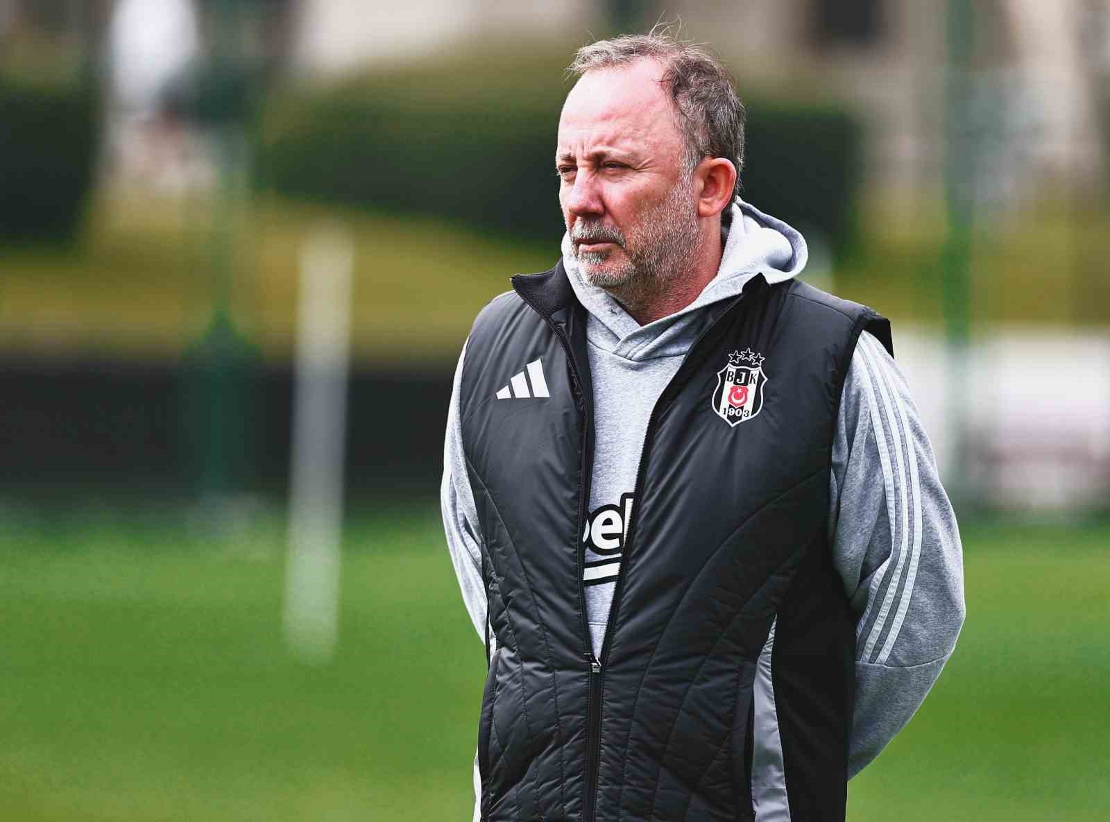 besiktas corendon alanyaspor maci hazirliklarini surdurdu 3 Yc1jzOZs
