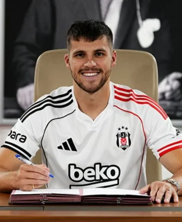 besiktas-david-jurasek-transferini-duyurdu