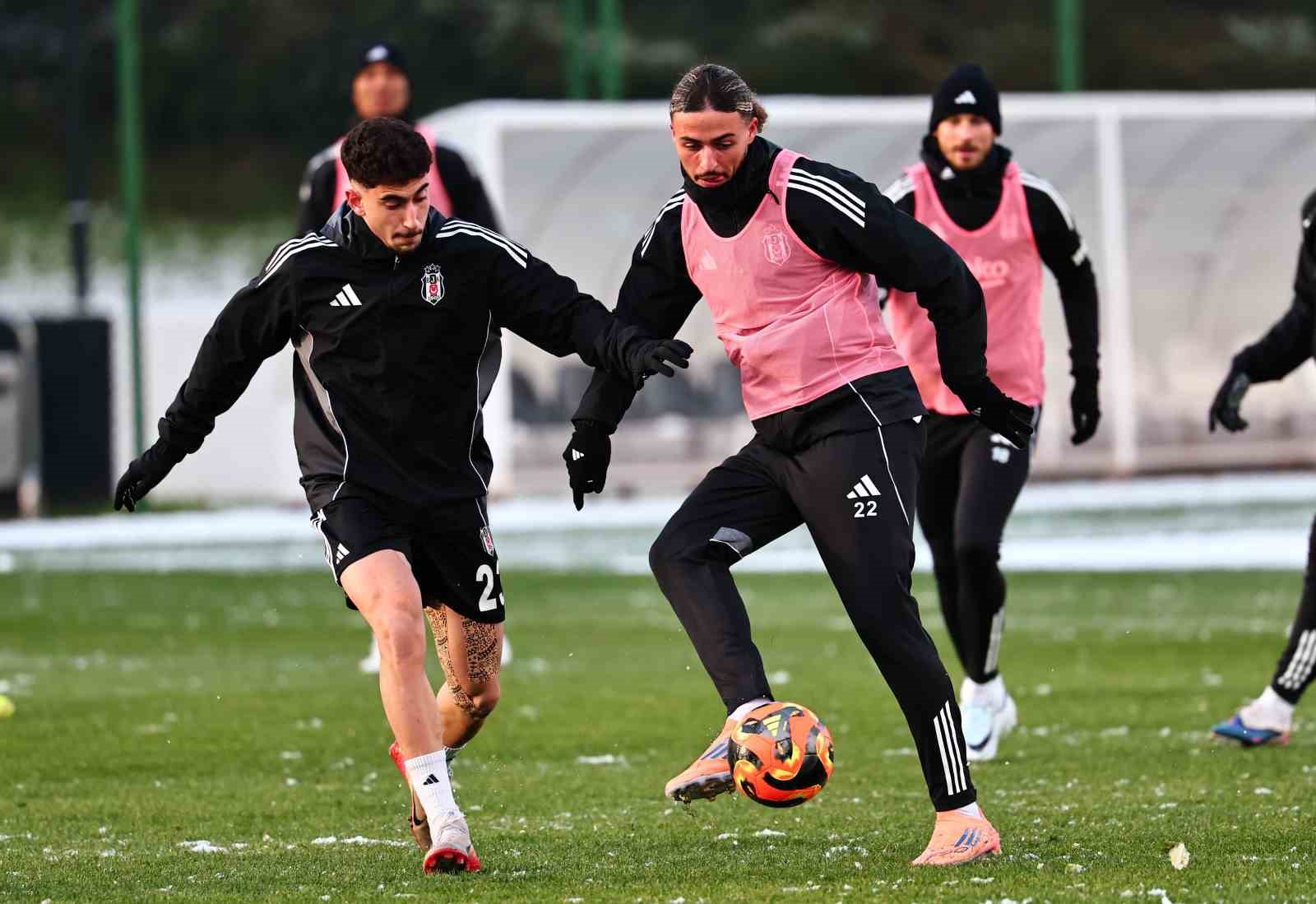 besiktas devre arasi calismalarina basladi 1 buCpaNYP