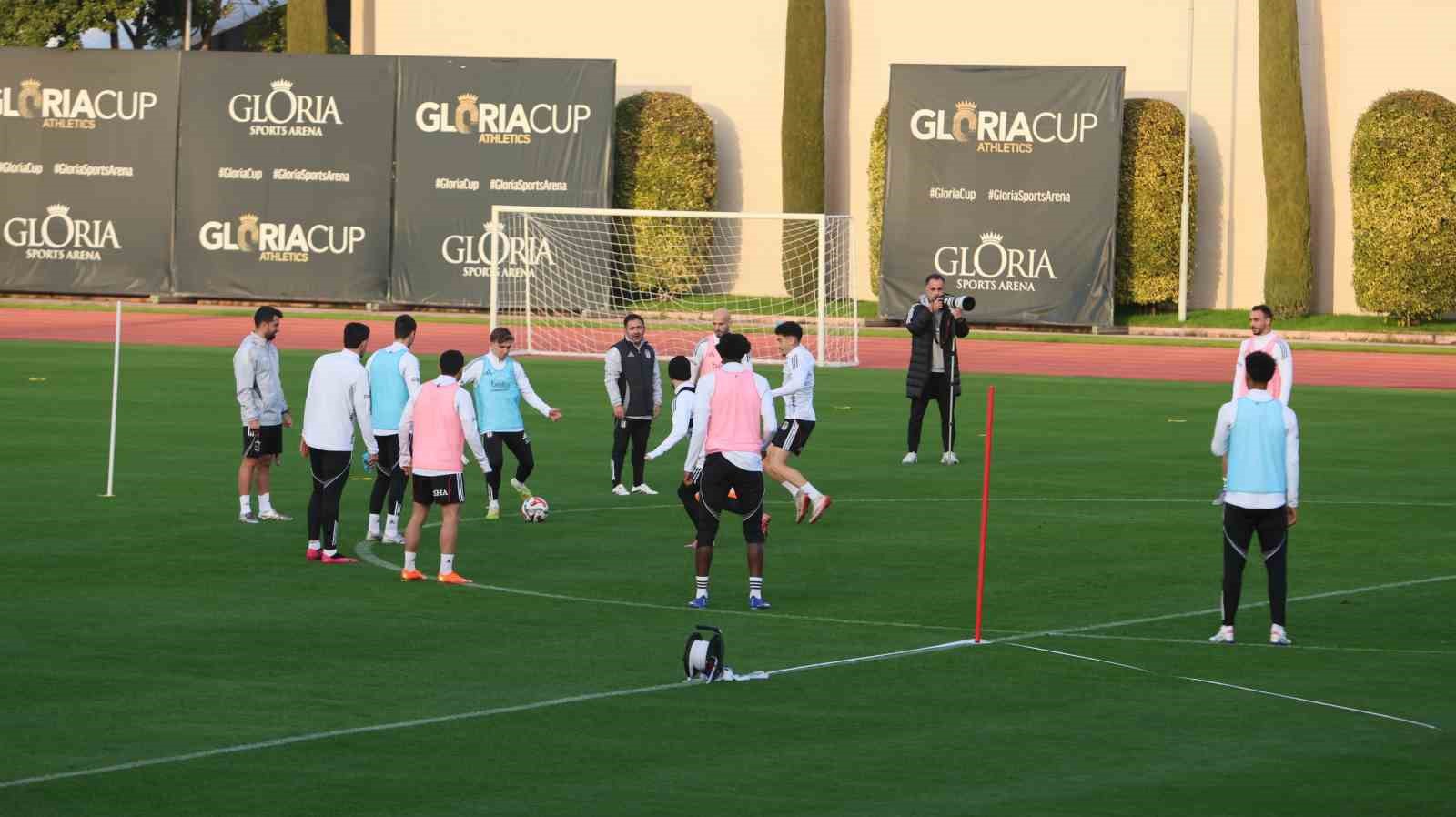 besiktas devre arasi calismalarini antalyada surduruyor 3 fLqAibVJ