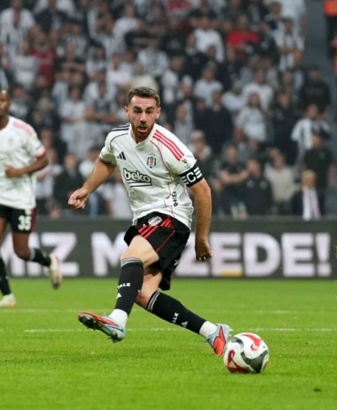 besiktas-erteleme-macinda-konyaspora-konuk-olacak-EHJgmYI4.jpg