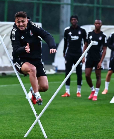 besiktas-fatih-karagumruk-maci-hazirliklarini-tamamladi-1WyDJR9z.jpg
