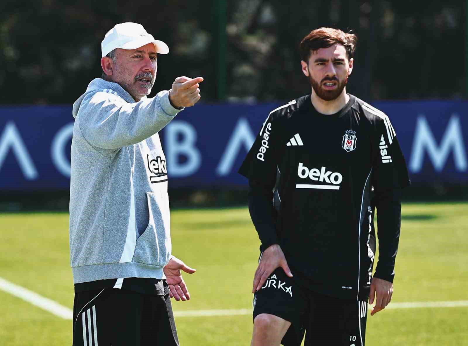 besiktas fatih karagumruk maci hazirliklarini tamamladi 2 isdHl7Fu