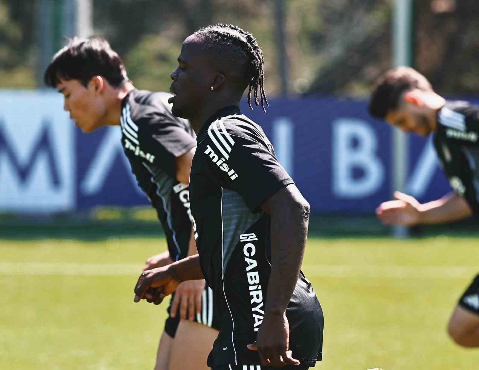 besiktas fatih karagumruk maci hazirliklarini tamamladi 3 sBSbVh6T