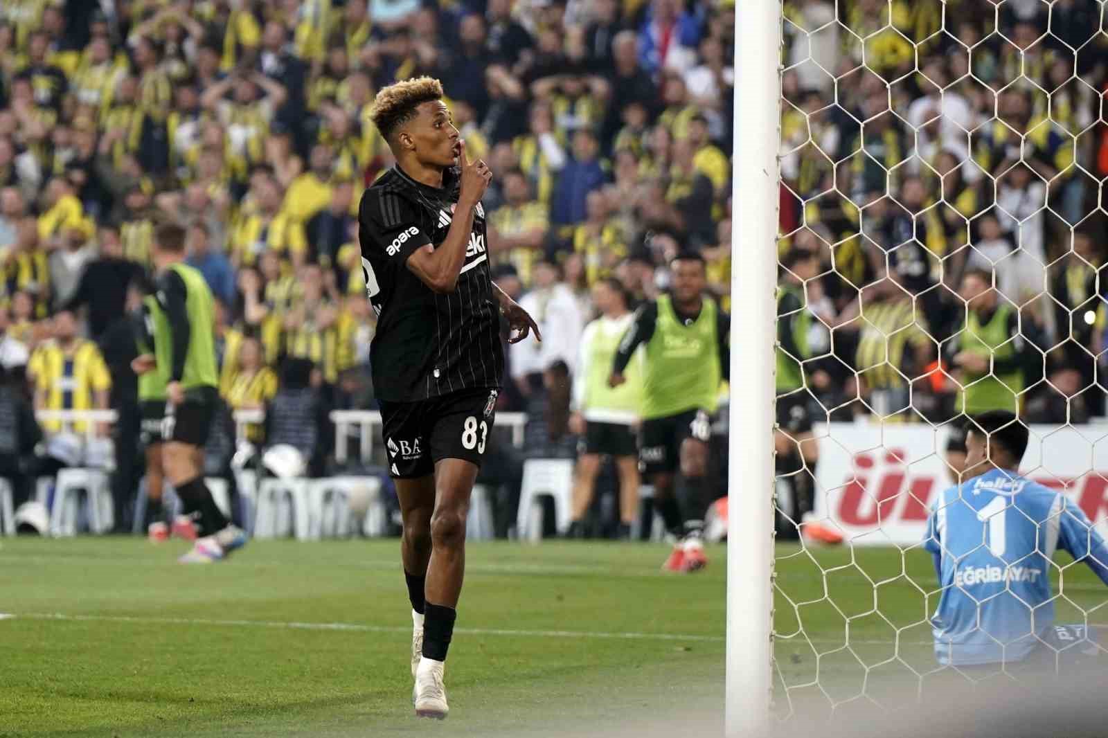 Beşiktaş - Fenerbahçe derbilerinde en çok görülen skor: 1-0 4 besiktas fenerbahce derbilerinde en cok gorulen skor 1 0 0 N9b18DlW