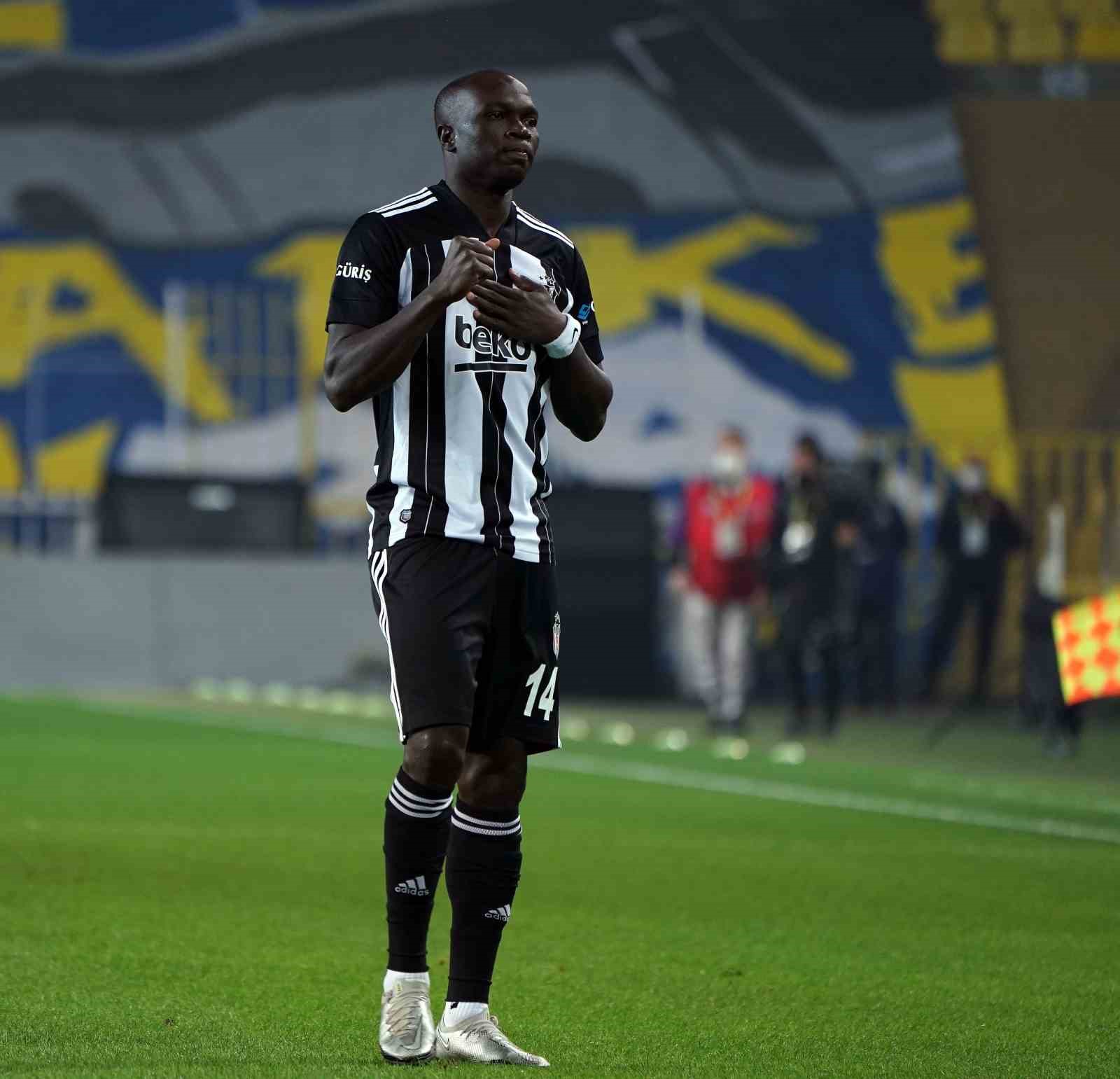besiktas fenerbahce derbilerine yabancilar damga vuruyor 3 Z5TRzR1L