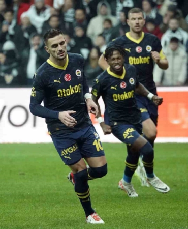 besiktas-fenerbahce-derbilerine-yabancilar-damga-vuruyor-VfmjYNfJ.jpg