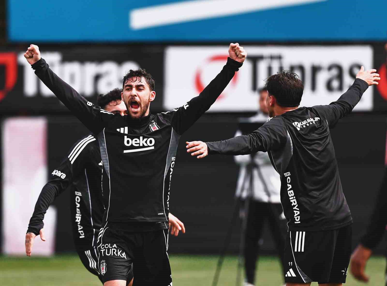 besiktas fenerbahce maci hazirliklarini surdurdu 1 h3XKyjaU