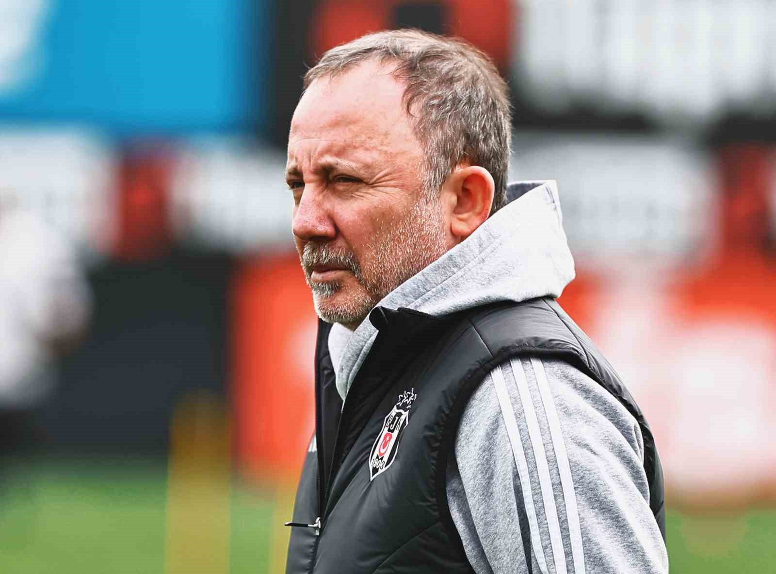 besiktas fenerbahce maci hazirliklarini surdurdu 3 TVASDXI1