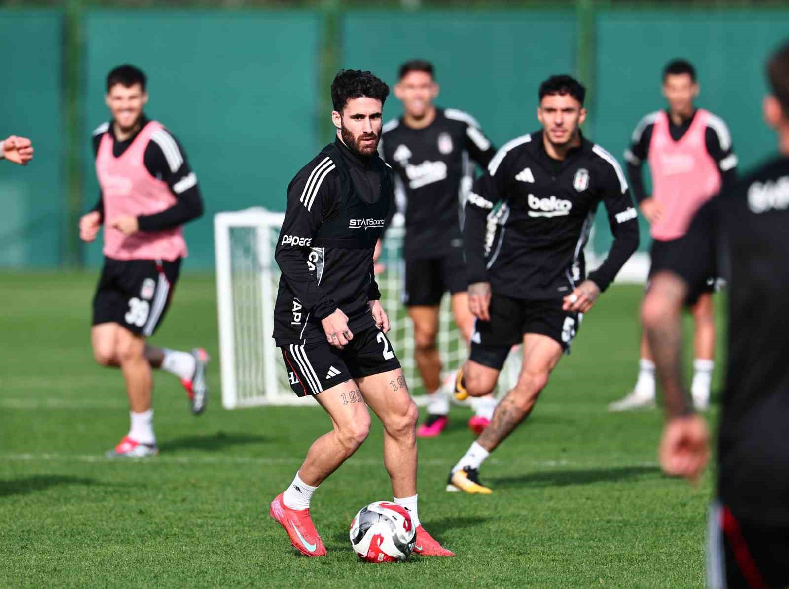 besiktas gaziantep fk maci hazirliklarini surdurdu 0