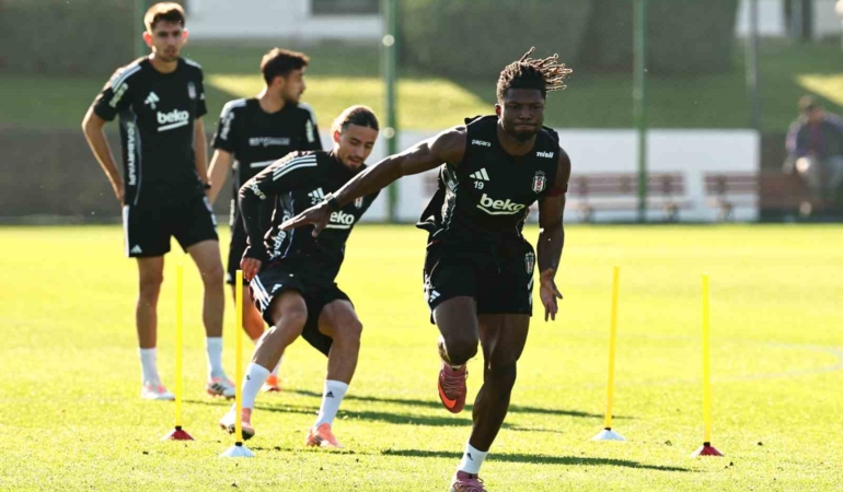 besiktas-gaziantep-fk-maci-hazirliklarini-surdurdu-PZn2nO8y.jpg
