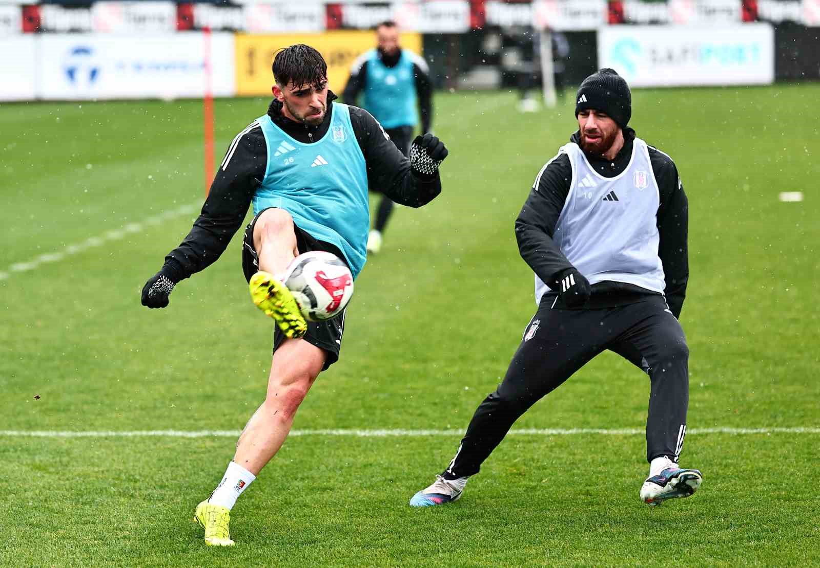 besiktas goztepe maci hazirliklarina basladi 3 rZIdqy2d