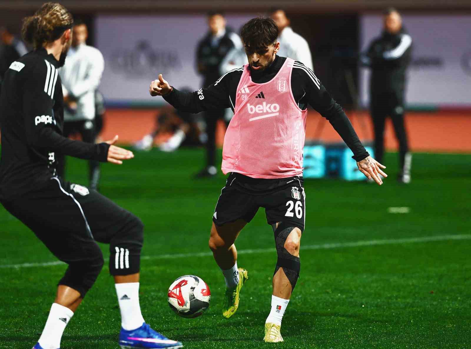 besiktas gunu cift antrenmanla tamamladi 0
