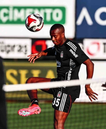 besiktas-gunu-cift-antrenmanla-tamamladi-pHm4xTlg.jpg