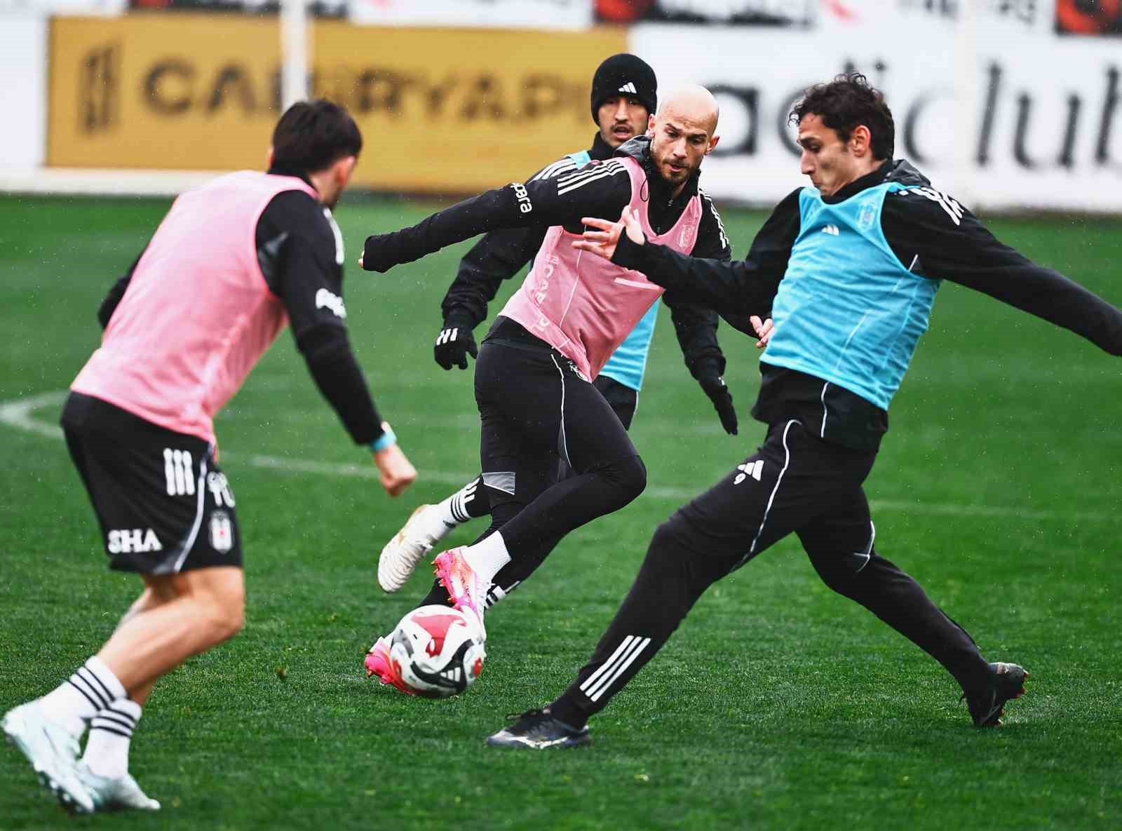 besiktas gunu iki antrenmanla tamamladi 1 ECLyZ2LT