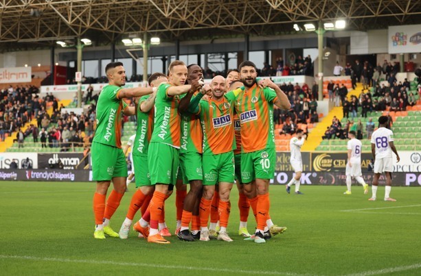 besiktas ile alanyaspor 20 randevuda 3 uEP2QYcG