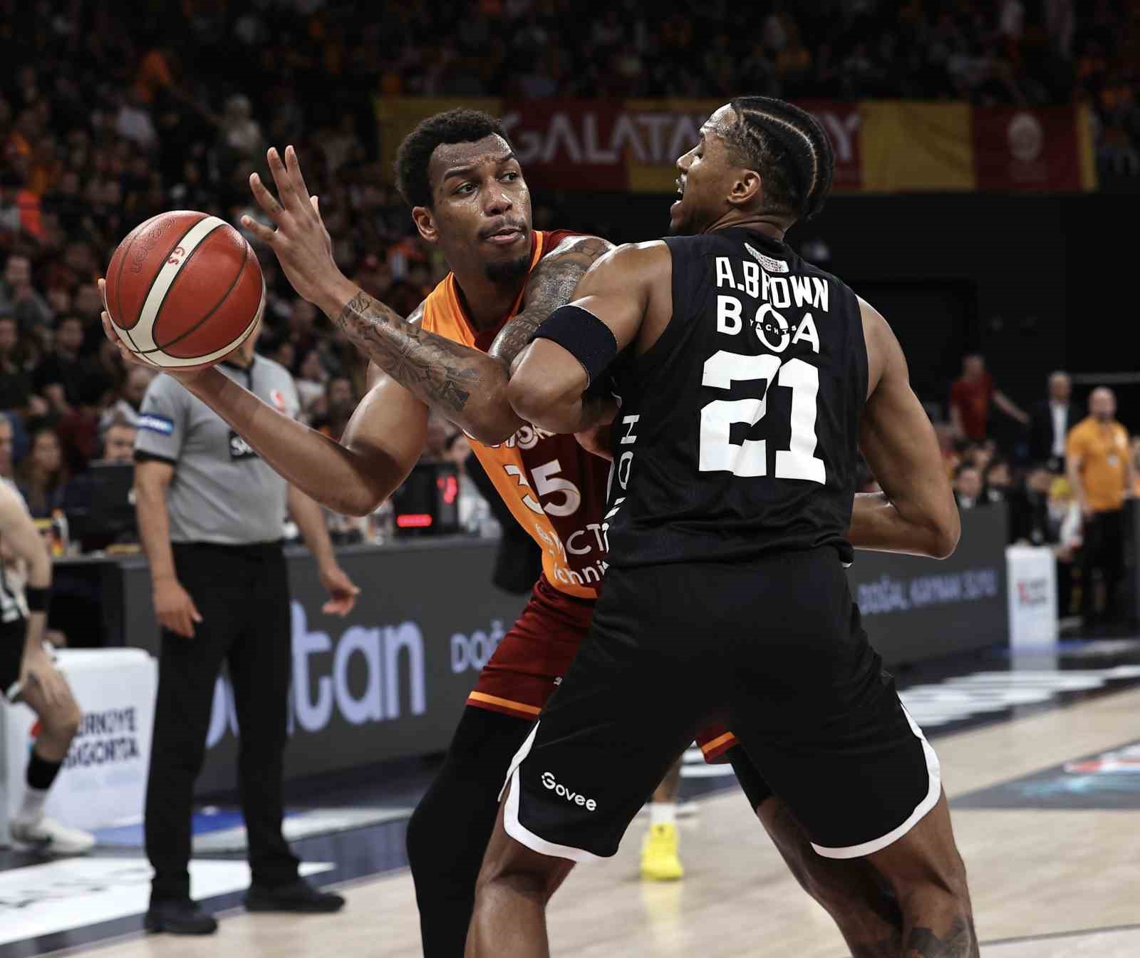 besiktas ile galatasaray yari final icin parkeye cikacak 1 FZulTi91