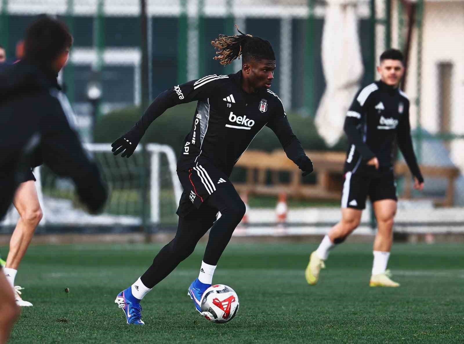 besiktas kayserispor maci hazirliklarini surdurdu 2 EQnk9UjO