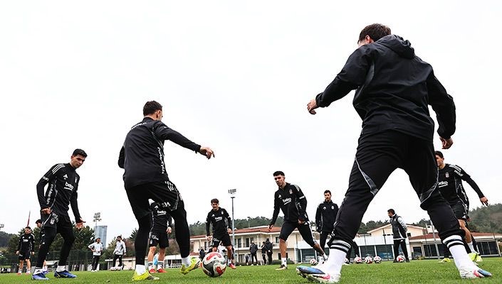 besiktas kondisyon ve taktik calisti 0 Tg6Fefte