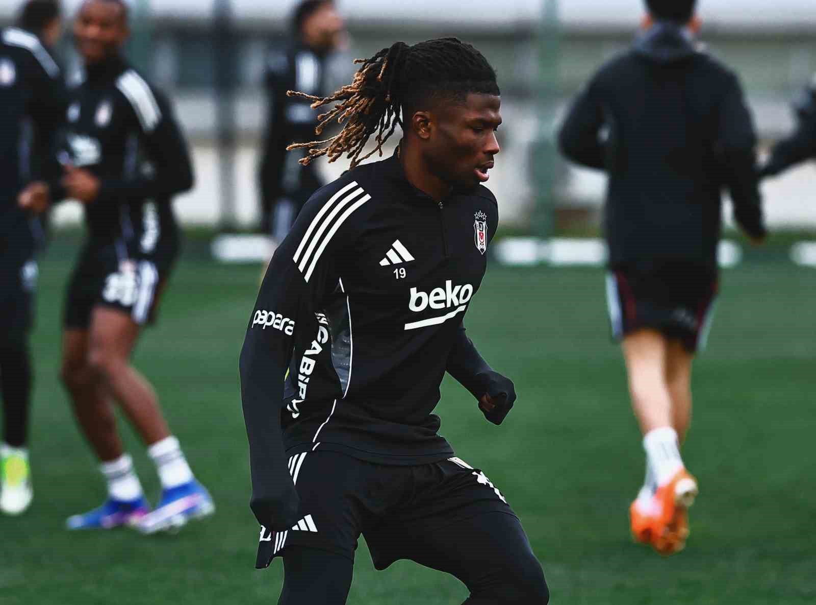 besiktas konyaspor maci hazirliklarini tamamladi 0 cWkcPwTl