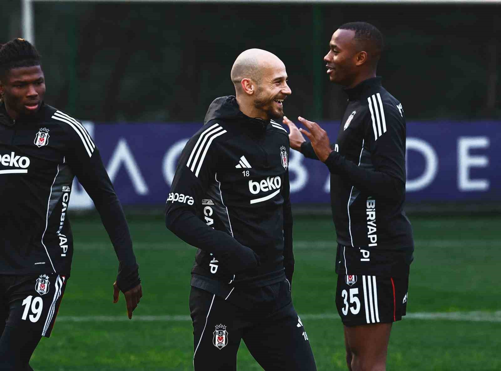 besiktas konyaspor maci hazirliklarini tamamladi 1 dlShG7sv