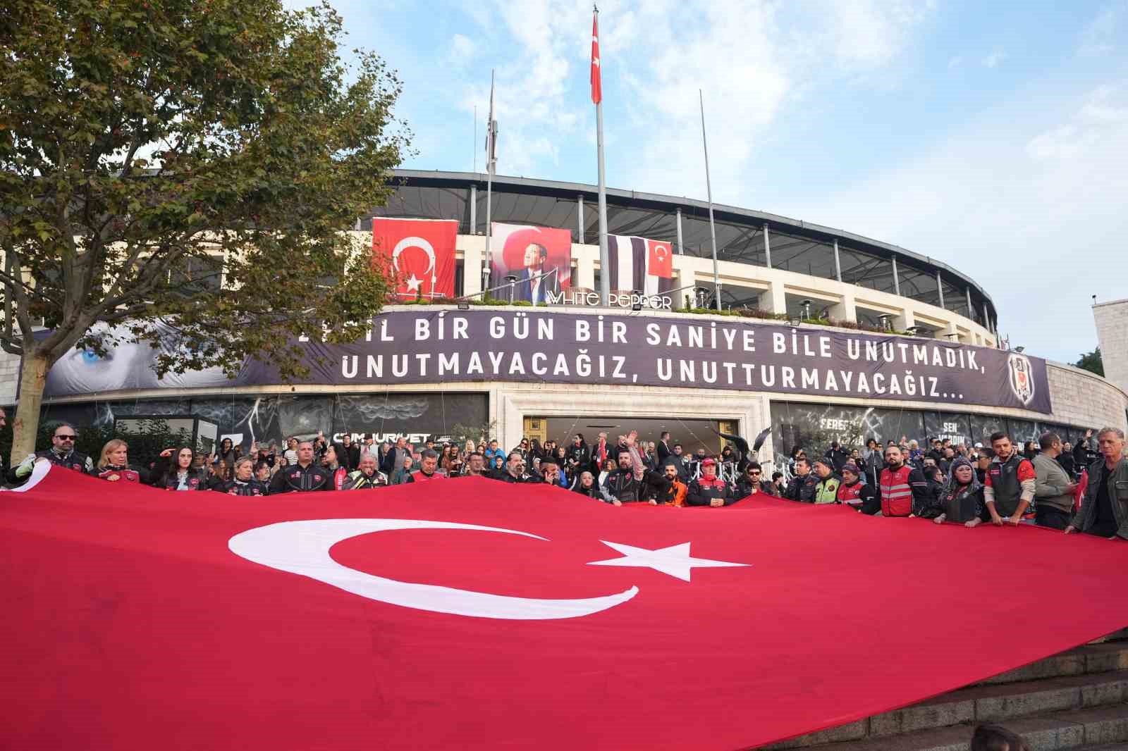 besiktas kulubu gazi mustafa kemal ataturku andi 5 5Ontadfd