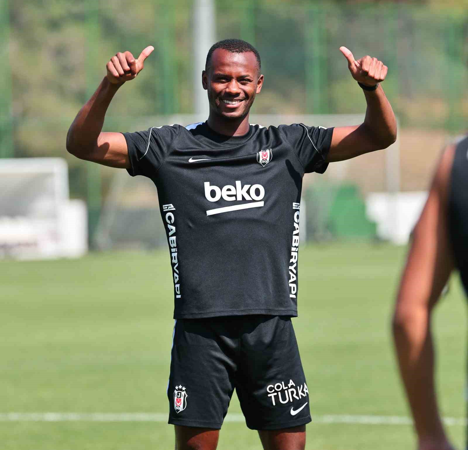 besiktas midtjylland maci hazirliklarini surdurdu 0 72XXOa9I